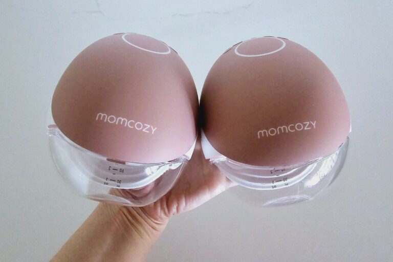 momcozy m9 wearable breast pumps